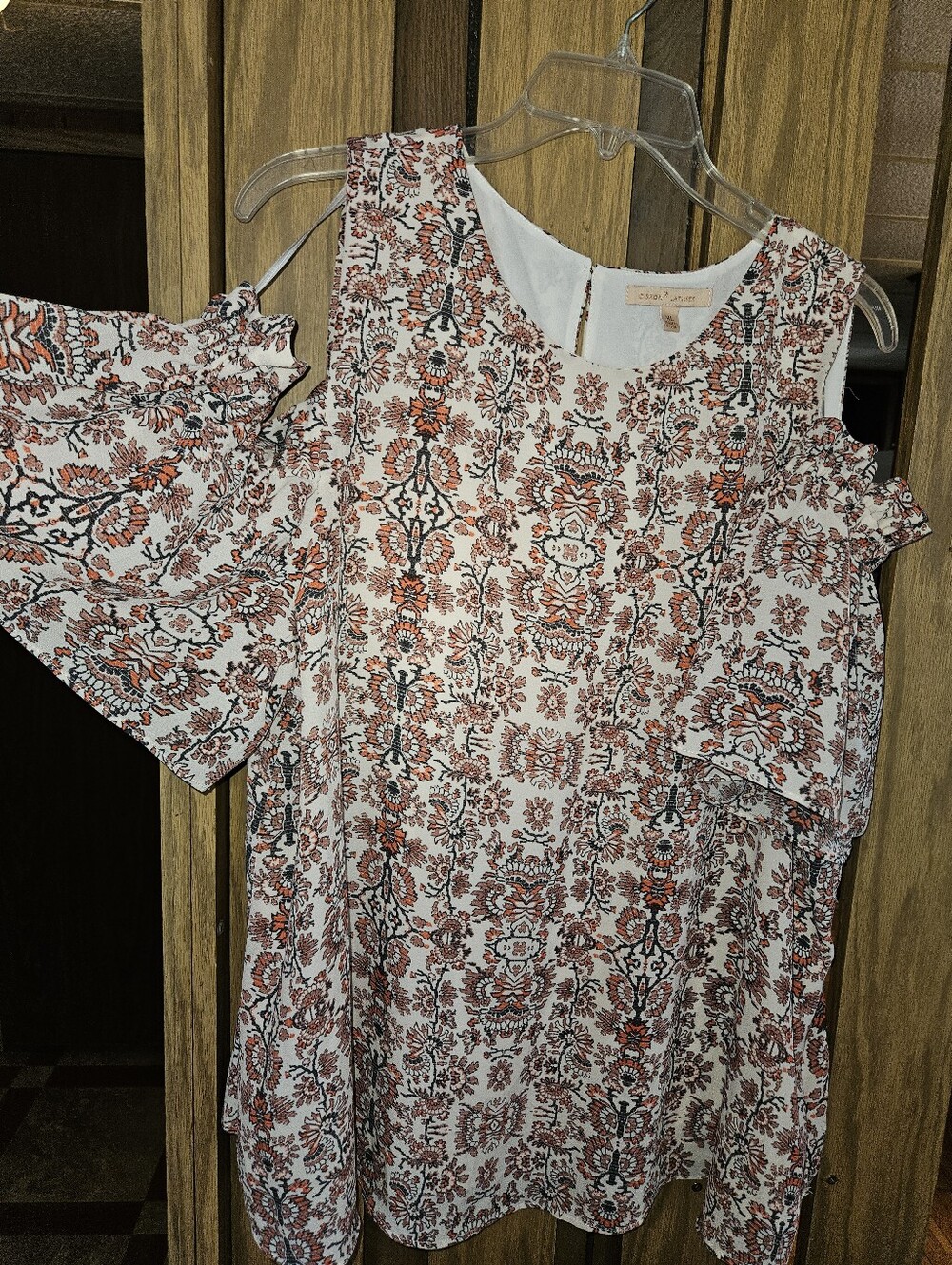Gibson Latimer Sz XL Cream Cold-Shoulder Blouse with Rust Floral Print